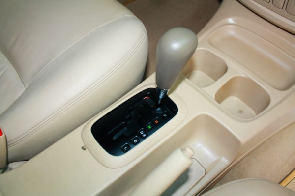 TOYOTA INNOVA  VVTi 2.0 AT ปี 2008