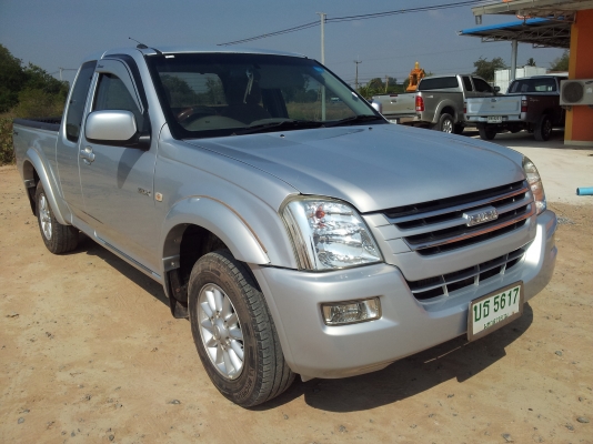 ขาย D-MAX SLX ปี 48 สวยๆๆ. ครับ