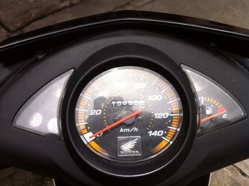 ขายด่วน click ปี 50 สีขาว ดำ ล้อแม็ก รถบ้าน ภายใน ภายนอกเดิมๆ เครื่องแน่น ไม่หลวม ควันไม่ไหล เอกสารพร้อม เชิญแวะชมก่อนได้จ้า