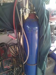 ขายเครื่องเชื่อม 3ระบบ...พร้อมถังแก็ส..ด่วนๆๆๆๆ