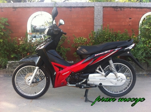 ขายhonda wave สีดำเเดง 2556