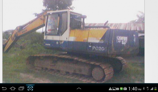 ขายแม็กโครKoMATSU 200,5รถสวยพร้อมใช้เอกสารเล่มทะเบียนเก่านอกยี่ปุ่นชีเรี้ยนสูง