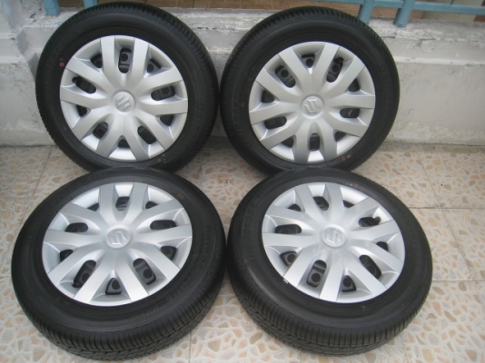 ขายกะทะล้อ Suzuki swift ป้ายแดง ขอบ15 4รู100 + ฝาครอบ + ยางผลิตสัปดาห์ที่36,1 เส้นและ 37,3 ปี13  สนใจติดต่อเล็กคลองสามครับ (081-3747940)