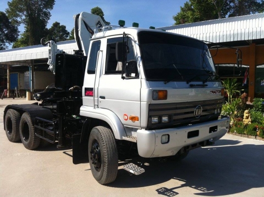 NISSAN-UD CWM430 - 290 HP พร้อมเฮียบพับ 5 ตัน 4 ปลอก