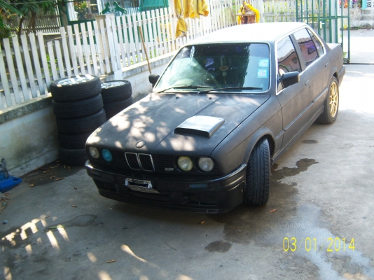 BMW E301J แก๊สเล่มแล้ว BMW E301J แก๊สเล่มแล้ว