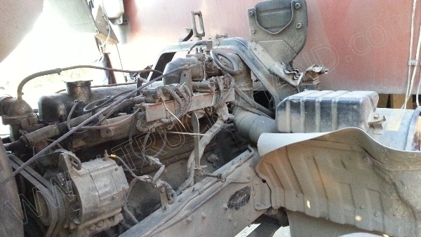 รถบรรทุก 10 ล้อ ยี่ห้อ HINO 180 แรงม้า ติดแก๊ส NGV 8 ถัง ลักษณะถังยืน