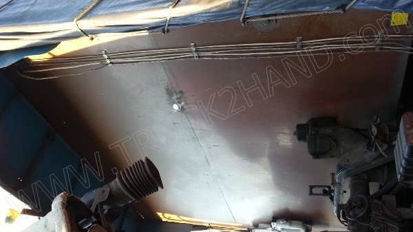 รถบรรทุก 10 ล้อ ยี่ห้อ HINO 180 แรงม้า ติดแก๊ส NGV 8 ถัง ลักษณะถังยืน