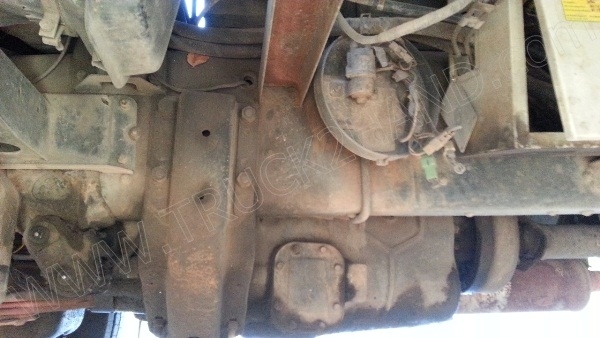 รถบรรทุก 10 ล้อ ยี่ห้อ HINO 180 แรงม้า ติดแก๊ส NGV 8 ถัง ลักษณะถังยืน