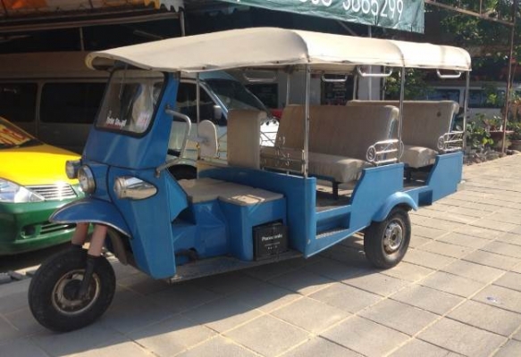 ขายด่วน รถตุ๊กๆพร้อมเล่มทะเบียนและป้าย