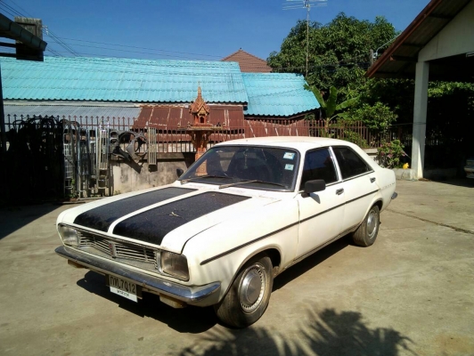 ขายรถ โบราณ ไครเลอร์ ครับ