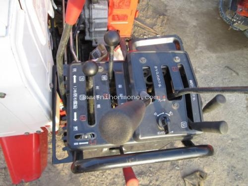 รถเกี่ยวข้าวเดินตาม รหัสสินค้า :13001479 YANMAR รุ่น :CA65V www.nihonmono.com