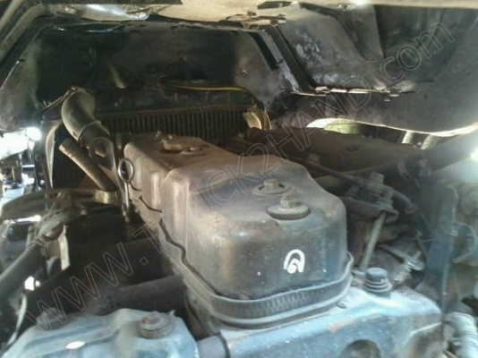 รถบรรทุก 6ล้อดั๊มพ์ ยี่้ห้อ ISUZU 110แรง