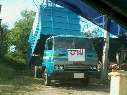 รถบรรทุก 6ล้อดั๊มพ์ ยี่้ห้อ ISUZU 110แรง