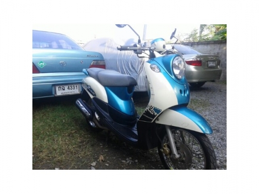 Yamaha Fino สีเขียว ขาว รถสวย เครื่องแน่นมาก