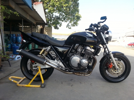 cb400 y.93 สีดำ เครื่องดีมากจ้า เอกสารสำเนา นะครับ