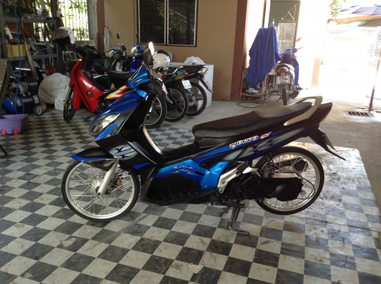 ขาย!!!นูโวMX ปี49 รถเครื่องดีคับ มีเล่มทะเบียนครบ ขาย!!!นูโวMX ปี49 รถเครื่องดีคับ มีเล่มทะเบียนครบ