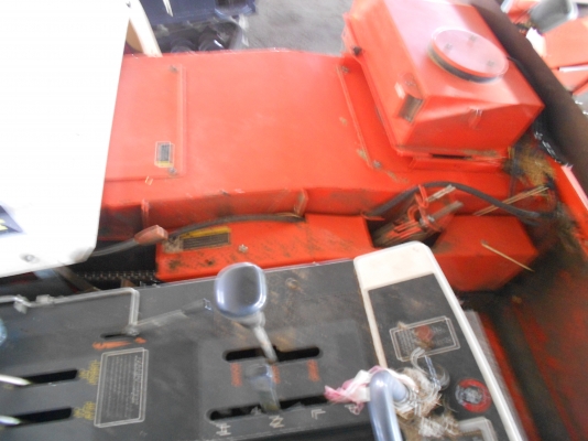 ขายรถเกี่ยวนวดข้าว คูโบต้า DC-60 สภาพสวย ขายรถเกี่ยวนวดข้าว คูโบต้า DC-60 สภาพสวย