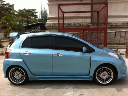 ขายชุดแต่ง y body  ของ toyota yaris ปี2006
