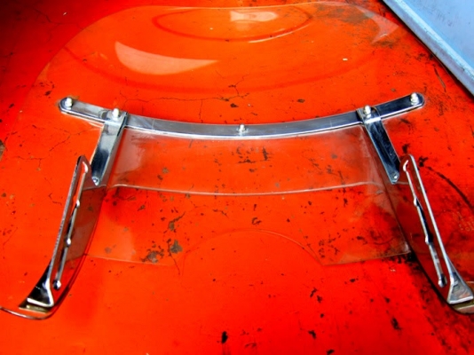 ขายชิวหน้าฮาร์เลย์