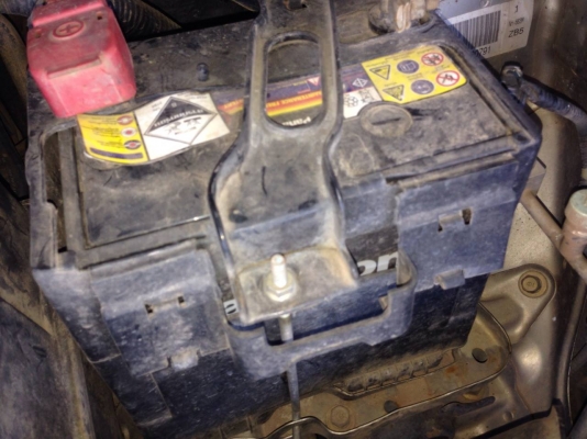 **233,000 บ.ต่อรอง**ขายรถเก๋งสภาพดีราคาเบาๆ HONDA CITY i-DSI 1.5 AT ปี 48/05 หน้า-หลังเดิมบางๆ เครื่องเดิมเกียร์เดิมไม่เคยติดแก๊ส  ภายในสวยคอนโซลครบ แอร์ พ.พาวเวอร์ กระจกไฟฟ้า CD-MP3 กุญแจรีโมท พร้อมใช้ งาน เอกสารครบ !!!ยอดจัดเต็ม ราคาต่อรองได้เด้อ พี่น้อ