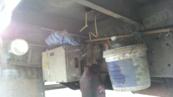 รถบรรทุก 10 ล้อยี่ห้อ HINO 180 แรงม้า ติดแก๊ส NGV 8 ถัง ลักษณะถังยืน รถบรรทุก 10 ล้อยี่ห้อ HINO 180 แรงม้า ติดแก๊ส NGV 8 ถัง ลักษณะถังยืน