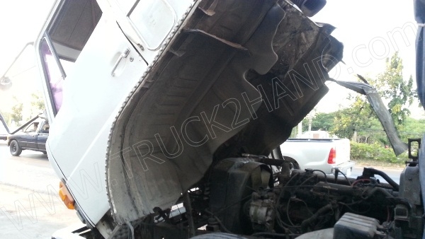 รถบรรทุก 10 ล้อยี่ห้อ HINO 180 แรงม้า ติดแก๊ส NGV 8 ถัง ลักษณะถังยืน รถบรรทุก 10 ล้อยี่ห้อ HINO 180 แรงม้า ติดแก๊ส NGV 8 ถัง ลักษณะถังยืน