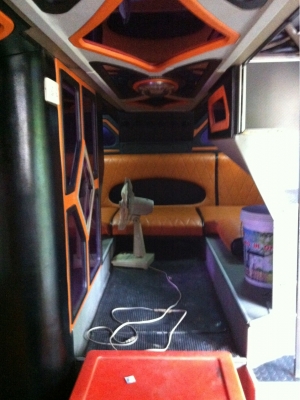 ขายรถทัวร์ 2 ชั้น 8 ล้อ สีส้ม ขายรถทัวร์ 2 ชั้น 8 ล้อ สีส้ม