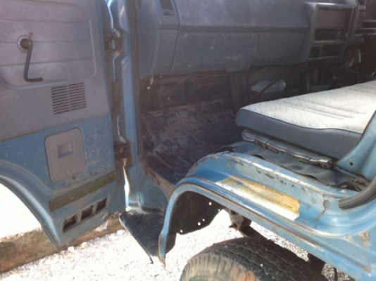 รถอิซูซุ 6 ล้อดั๊ม NPR 115 แรงม้า ปี 36 สนใจติดต่อ 081 - 6079515 รถอิซูซุ 6 ล้อดั๊ม NPR 115 แรงม้า ปี 36 สนใจติดต่อ 081 - 6079515