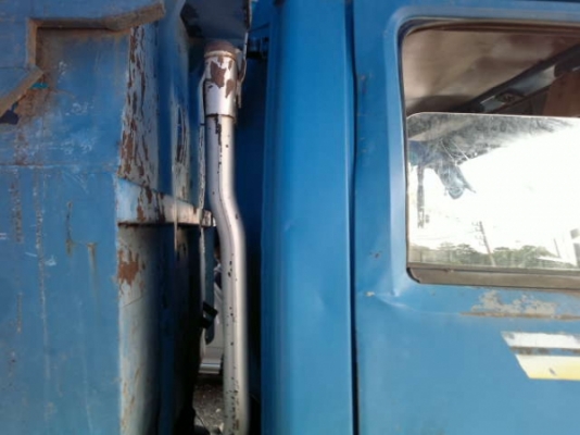 รถอิซูซุ 6 ล้อดั๊ม NPR 115 แรงม้า ปี 36 สนใจติดต่อ 081 - 6079515 รถอิซูซุ 6 ล้อดั๊ม NPR 115 แรงม้า ปี 36 สนใจติดต่อ 081 - 6079515