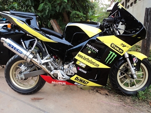 ขายแลกเทริน KSR ปี53 ลาย5.5 แต่งGP รถใหม่กริ๊บวิ่ง8พันโล แต่งหมดเยอะ