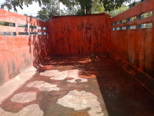 รถอิซูซุ 6 ล้อดั๊ม  85 แรงม้า