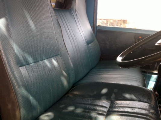 รถอิซูซุ 6 ล้อดั๊ม  85 แรงม้า