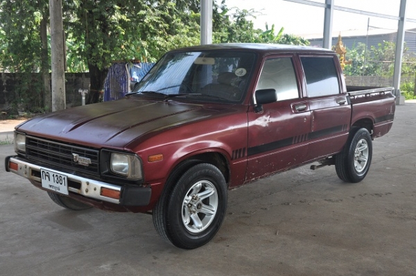 ขาย Toyota Hilux LN40 4Dr เครื่อง 2L ดีเซล แห้งๆ แรงๆ สุดประหยัด พร้อมใช้งาน ขาย Toyota Hilux LN40 4Dr เครื่อง 2L ดีเซล แห้งๆ แรงๆ สุดประหยัด พร้อมใช้งาน