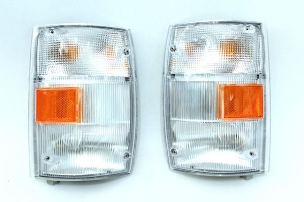 ไฟมุุม อีซูซุ NPR NKR หัวการ์ตูน แท้!!  คู่ละ