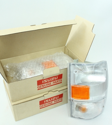 ไฟมุุม อีซูซุ NPR NKR หัวการ์ตูน แท้!!  คู่ละ