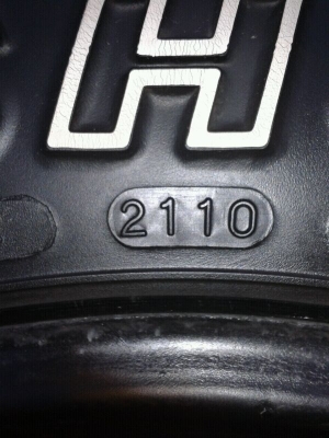 ขาย Mud Maxxis 754 size 285/75R16 ปี 10 สภาพแกะกล่อง ขาย Mud Maxxis 754 size 285/75R16 ปี 10 สภาพแกะกล่อง