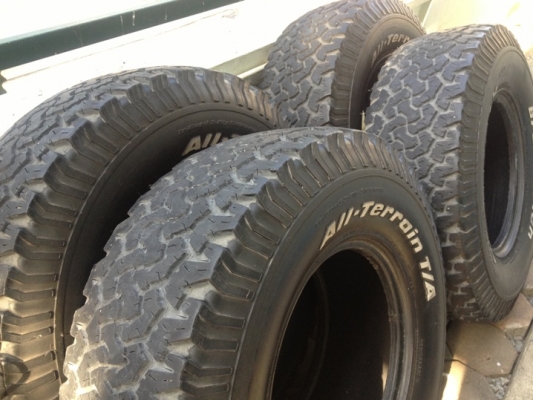 ขายยาง BF All 285/75/16 ปี 06 ดอกเยอะใช้ได้อีกนาน