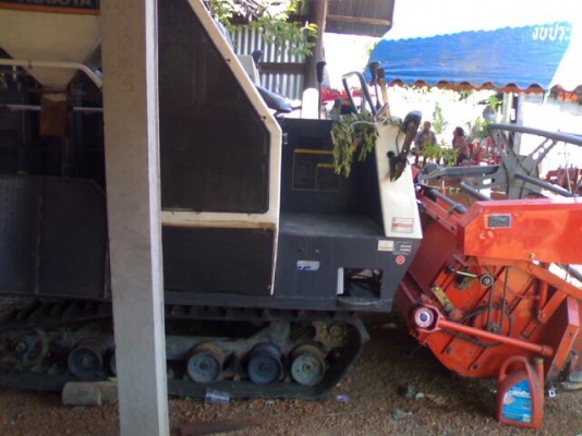 KUBOTA DC60 รถเกี่ยวข้าว KUBOTA DC60 รถเกี่ยวข้าว