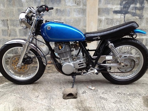 ขาย sr 400 ปี96 เครื่องแน่นๆ ไม่ดัง ขาย sr 400 ปี96 เครื่องแน่นๆ ไม่ดัง