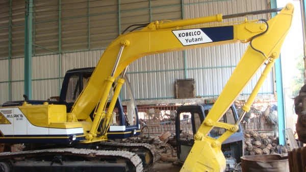 ขายรถแบคโฮ kobelco 120 mark 3 ฟิตใหม่หมด ไฟฟ้าตัด พร้อมใช้งาน ต่อรองได้