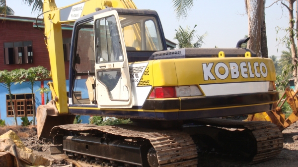 ขายรถแบคโฮ kobelco 120 mark 3 ฟิตใหม่หมด ไฟฟ้าตัด พร้อมใช้งาน ต่อรองได้