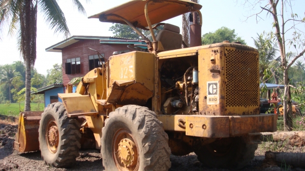 ขายรถตัก CAT 920 พร้อมใช้งาน