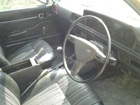 ขายรถยนต์ ปี82 โตโยต้า โคโรน่า เครื่อง1800cc. เกียร์ธรรมดา แอร์เย็น ล้อแม็ก รถขับดี ช่วงล่างดี ขายถูกๆตามสภาพ (ไม่ใช่รถน้ำท่วม) ขายรถยนต์ ปี82 โตโยต้า โคโรน่า เครื่อง1800cc. เกียร์ธรรมดา แอร์เย็น ล้อแม็ก รถขับดี ช่วงล่างดี ขายถูกๆตามสภาพ (ไม่ใช่รถน้ำท่วม)