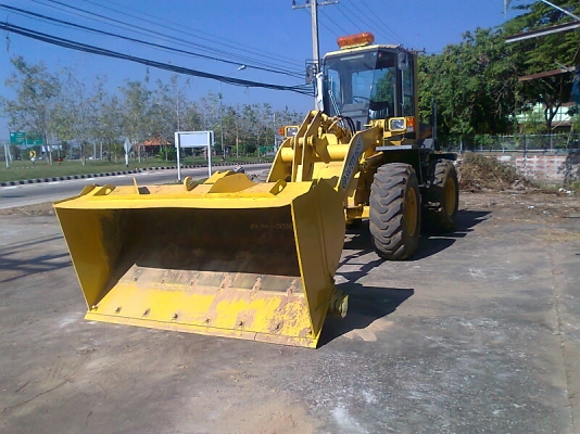 ขายด่วน..รถตักล้อยางสวยแน่นKOMATSU WA100-1 รถเก่าญี่ปุ่น ต่อแขนยาว เสริมปากบุ้งกี๋แล้ว ปรับสภาพแล้ว พร้อมลุยงาน.