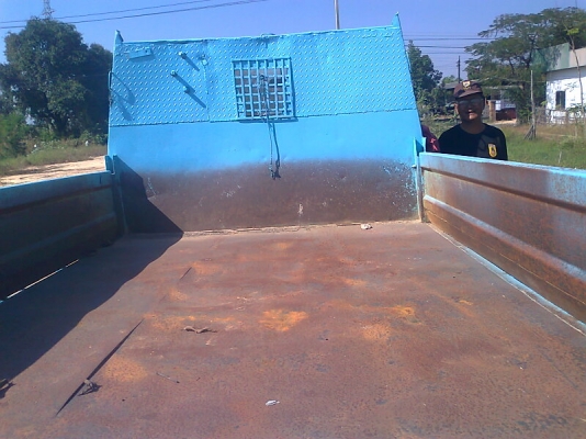 ขายด่วน..รถหกล้อ ISUZU NKR 110 แรงม้า รุ่นเกียร์สั้น  มีเล่มทะเบียน มีภาษีครบ.