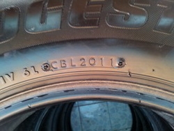 ขายยาง205/70/15ยาง BRIDGESTONE DURAVIS R611 ปี 11