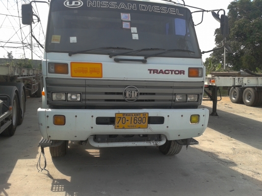 ขายรถบรรทุก 10 ล้อหัวลาก Nissan UD