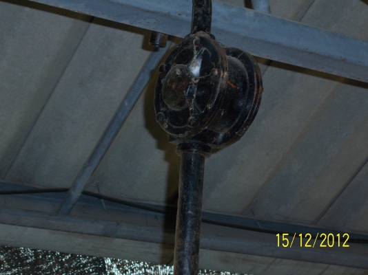 ตัวดูดนํ้ามัน