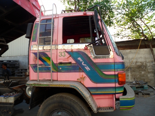 ขายรถดัมพ์ ISUZU 10 ล้อ FVZ 175 แรงม้า 2 เพลา สภาพเดิมไม่ได้ดัดแปลง