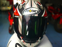 ขายหมวก Suomy Size s สภาพใหม่กริ๊ป ชิวดำหล่อๆ พร้อมกล่องและถุงใส่หมวกเอาไปเลย 9000 สนใจติดต่อ0803355484